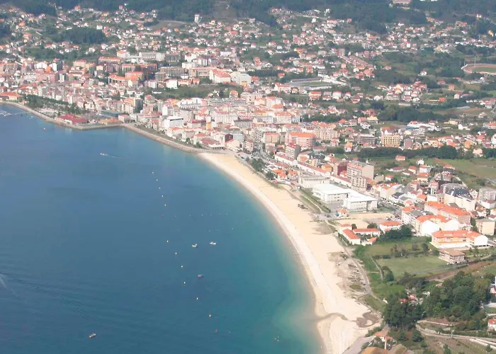 Pura Playa - Cangas do Morrazo - Navidad de Vigo - Primera línea de playa